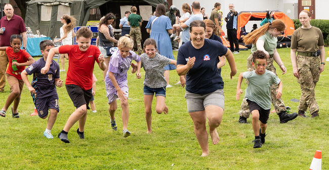 Group running in race