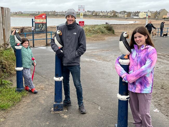 Duncan and his daughters